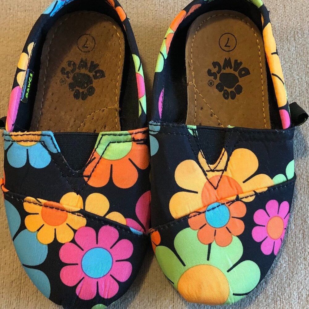 Dawgs Girls Flowers Multicolor Shoes Slips On Size 7 New
